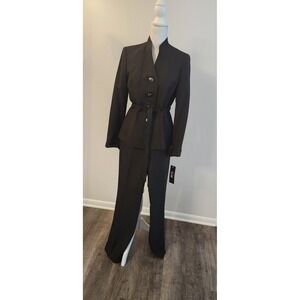 Le Suit Black 2-Piece Belted Pantsuit - NWT Size 4